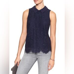 Banana Republic Sleeveless Lace Blouse in Navy Size Medium